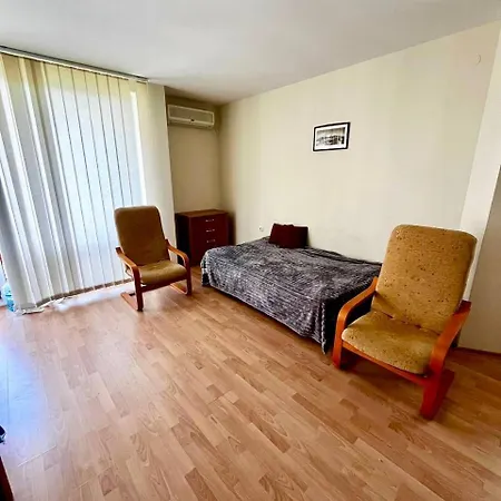Студия Со Спальней Форт Нокс Е2 Sveti Vlas